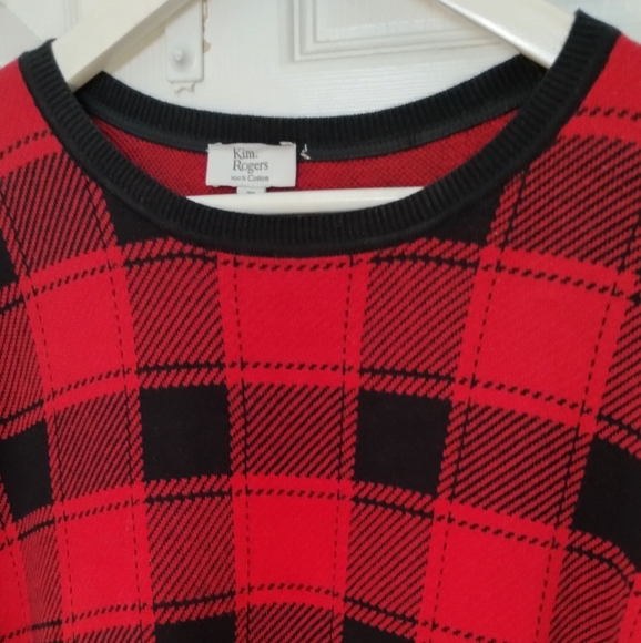 Plus Size Plaid Sweater - Picture 5 of 11